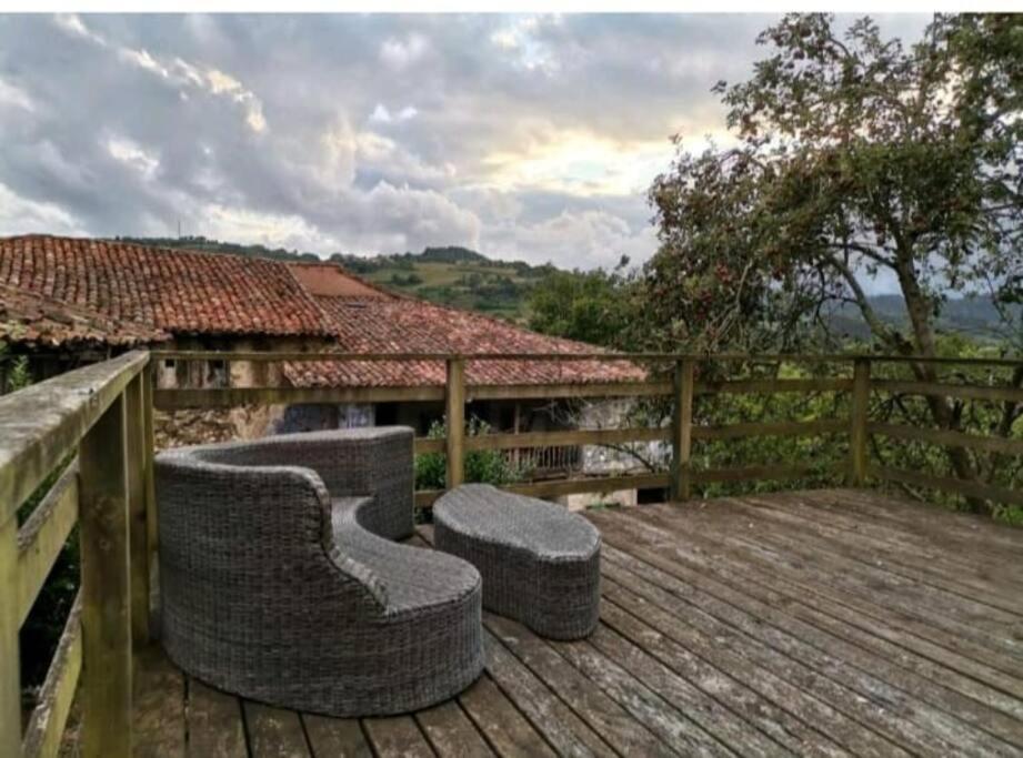 La Casina Roja - Santolaya De Cabranes Villa Arboleya Ngoại thất bức ảnh
